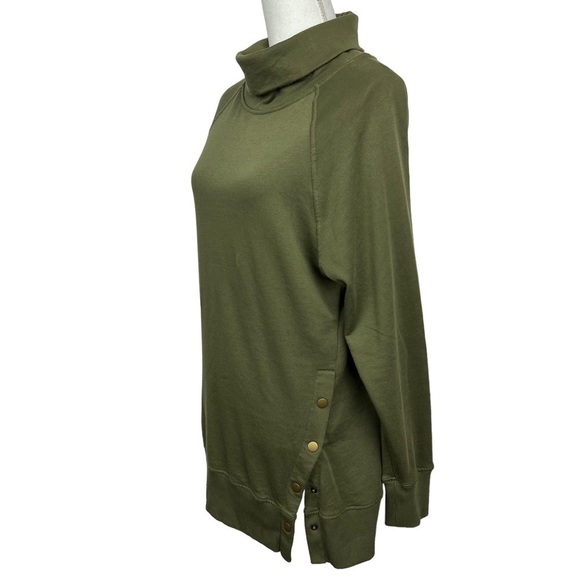 MAURICES Women’s Pullover Turtleneck Top Sz Small “Sweatshirt Like” Army Green - Picture 3 of 11